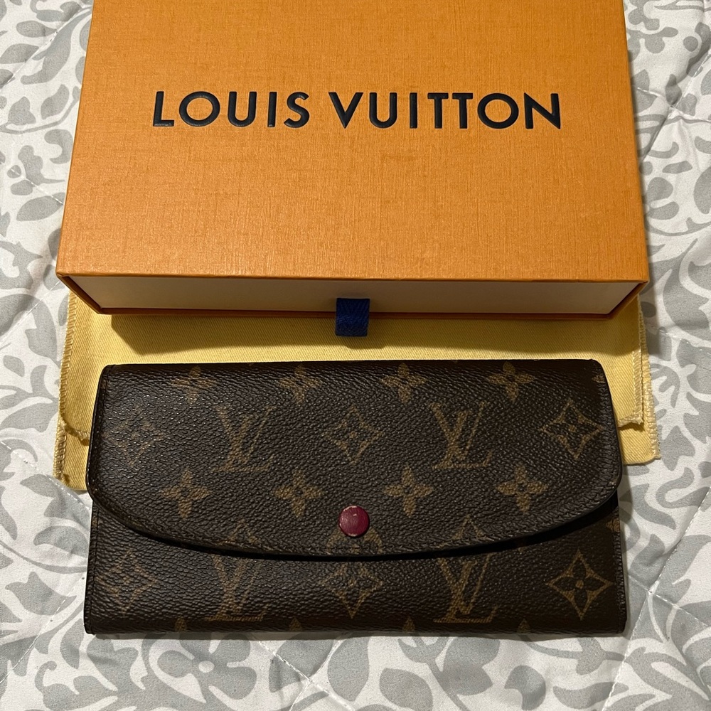 Louis Vuitton brown monogram Emilie Wallet